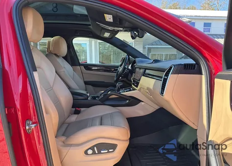 2021 Porsche Cayenne Coupe z USA, uszkodzony, nr VIN WP1BA2AYXMDA40749